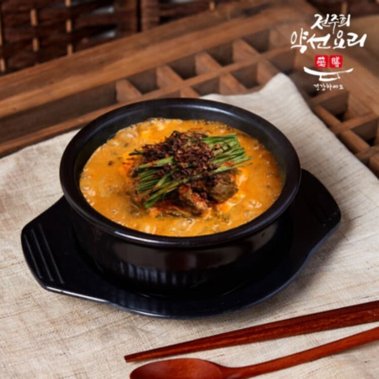 여름보양식 흑염소탕 장어탕 추어탕 장어국 초간단간편국 국밥밀키트 동결건조국 약선요리