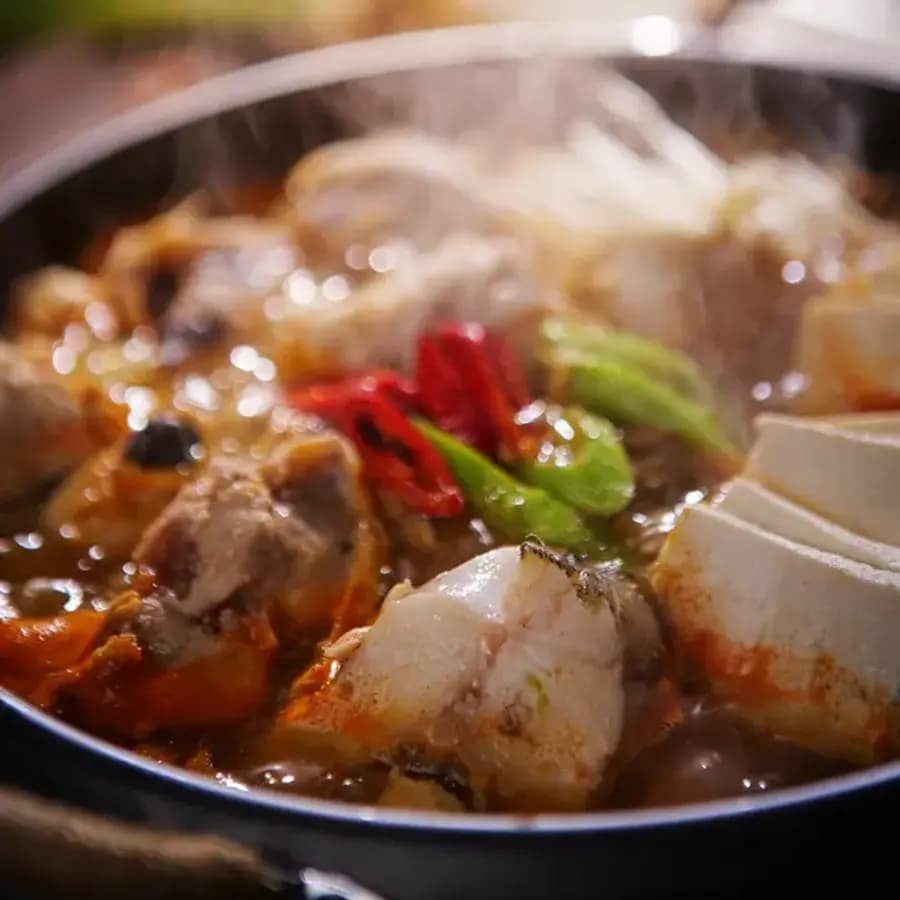 윤성매의 부산 속시원한 대구탕 2팩+2팩 (맑은탕 2팩+매운탕 2팩) 해장국 밀키트