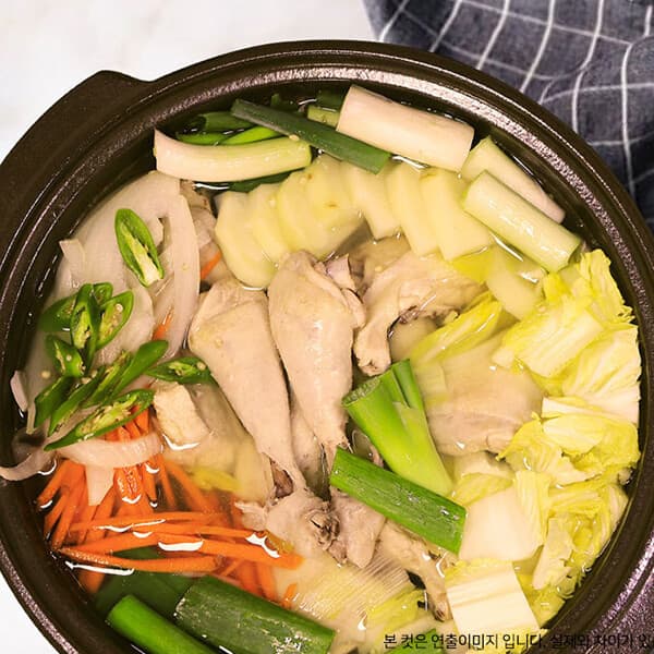 동대문식 닭한마리 칼국수 밀키트 (2인분)