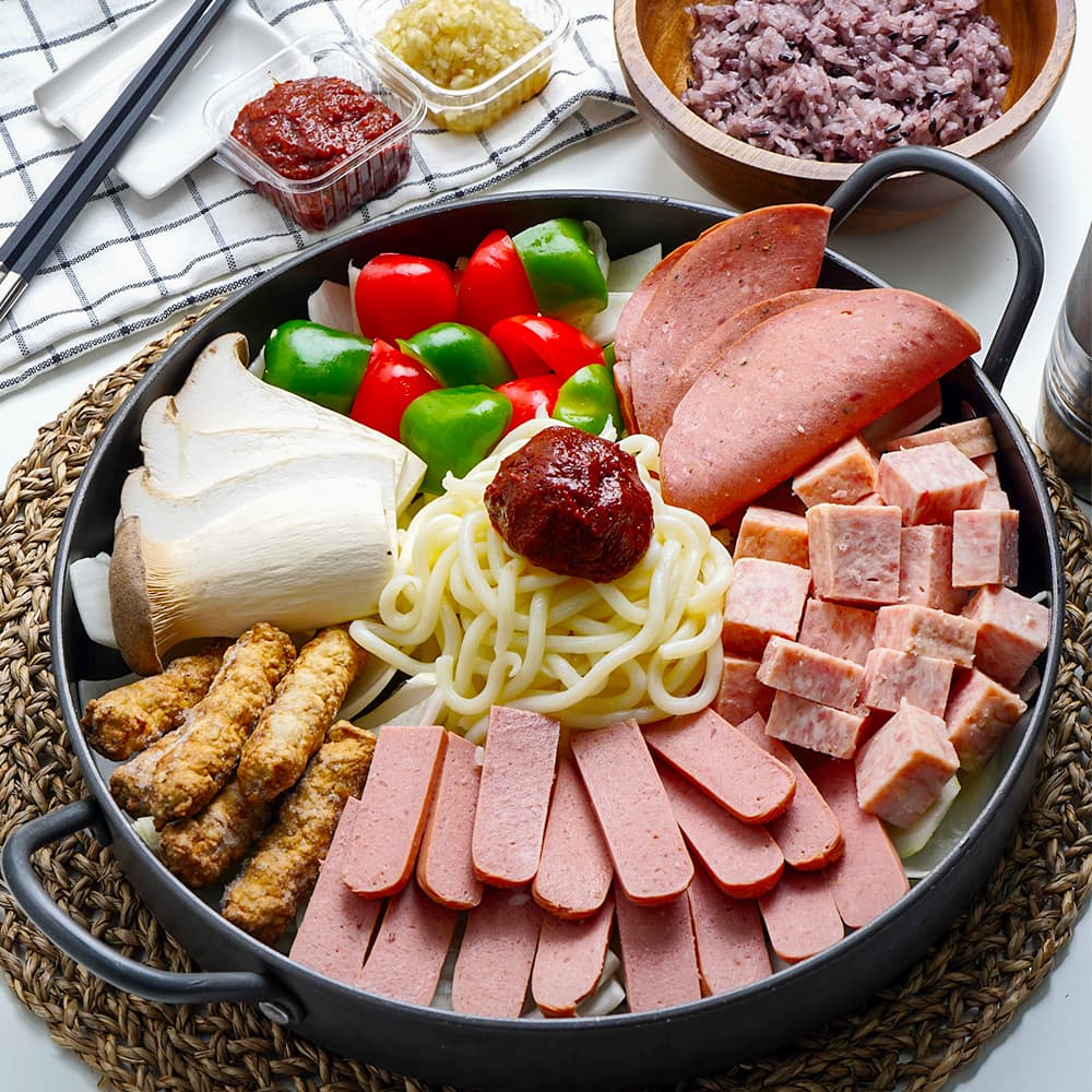 훼미리부대찌개 클래식 철판 부대볶음 밀키트 당일생산 2인분 생방송 오늘저녁