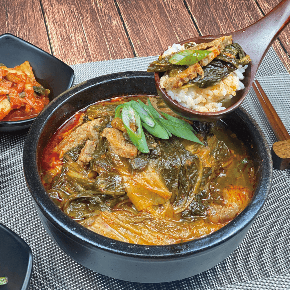 얼큰 한우국밥 700g 즉석국 가정간편식 냉동식품 푸짐한 아침밥 국밥맛집