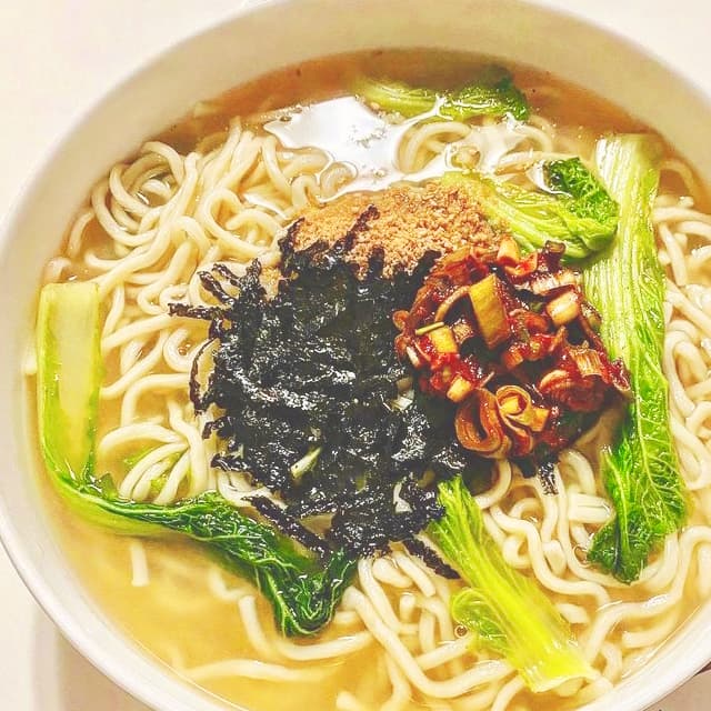 영래칼국수 50년 전통 맛집 깔끔한 육수 2-3인 칼국수밀키트 캠핑요리