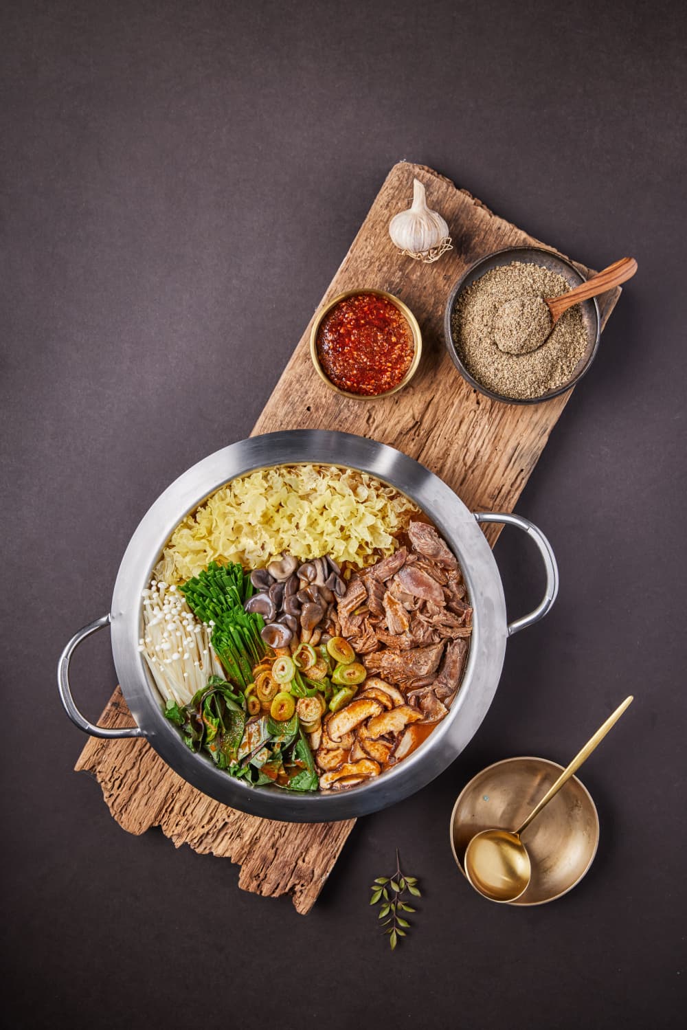 향촌 염소탕 전골 염소탕 보양식 상황버섯 염소전골 밀키트 캠핑 생생정보