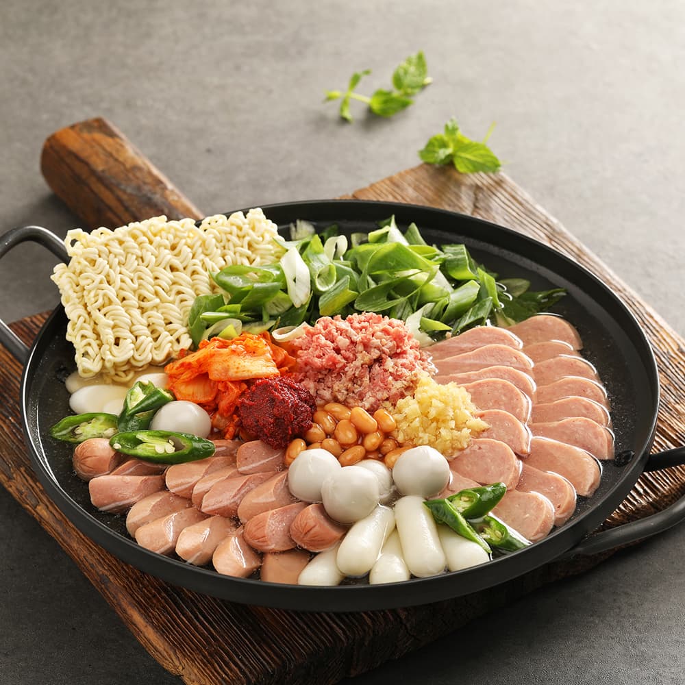 의정부 햄 부대찌개 밀키트 캠핑 음식 2인분 3인분 650g