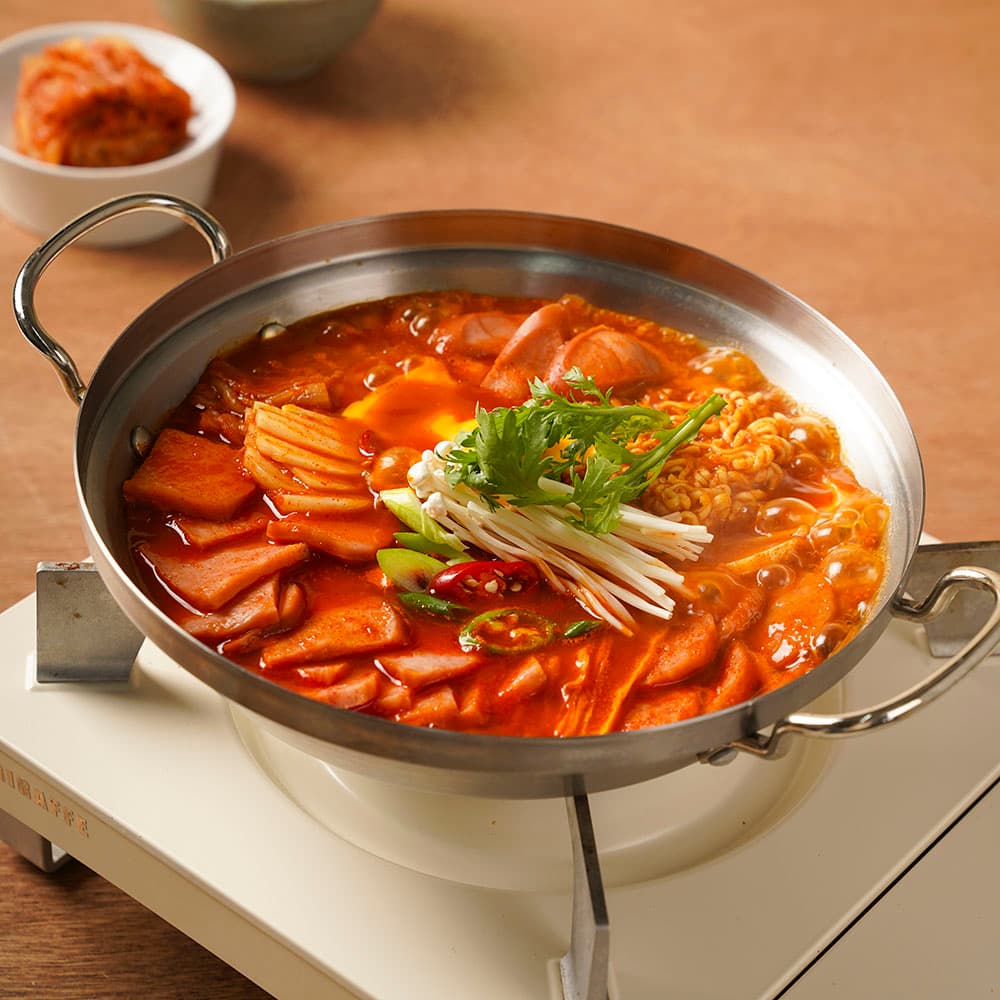 [픽맛집] 모둠햄 부대찌개 밀키트 658g+라면사리 국내산야채
