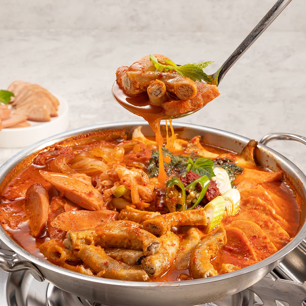 뉴욕소 곱창 부대전골500g2팩 부대찌개 밀키트 햄 소세지 라면사리 캠핑