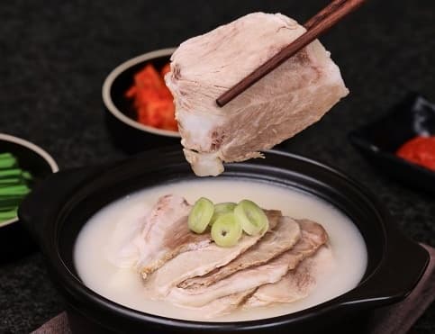 4팩 더도이종가집 부산 돼지국밥 맛집 사골육수 캠핑음식 국밥 밀키트 630g, 4개