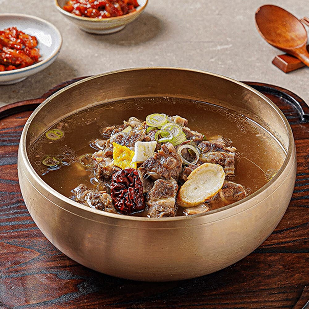 캠핑 요리 음식 뼈없는 순살 갈비탕 밀키트 700g