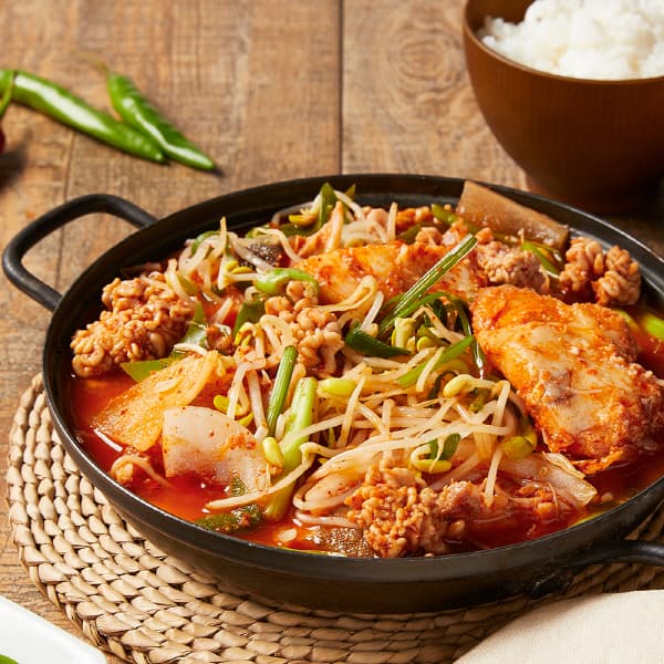 구어러대구 뽈매운탕 30년전통 수제양념다대기 국물이 끝내주는 캠핑,손님맞이밀키트 2~3인분