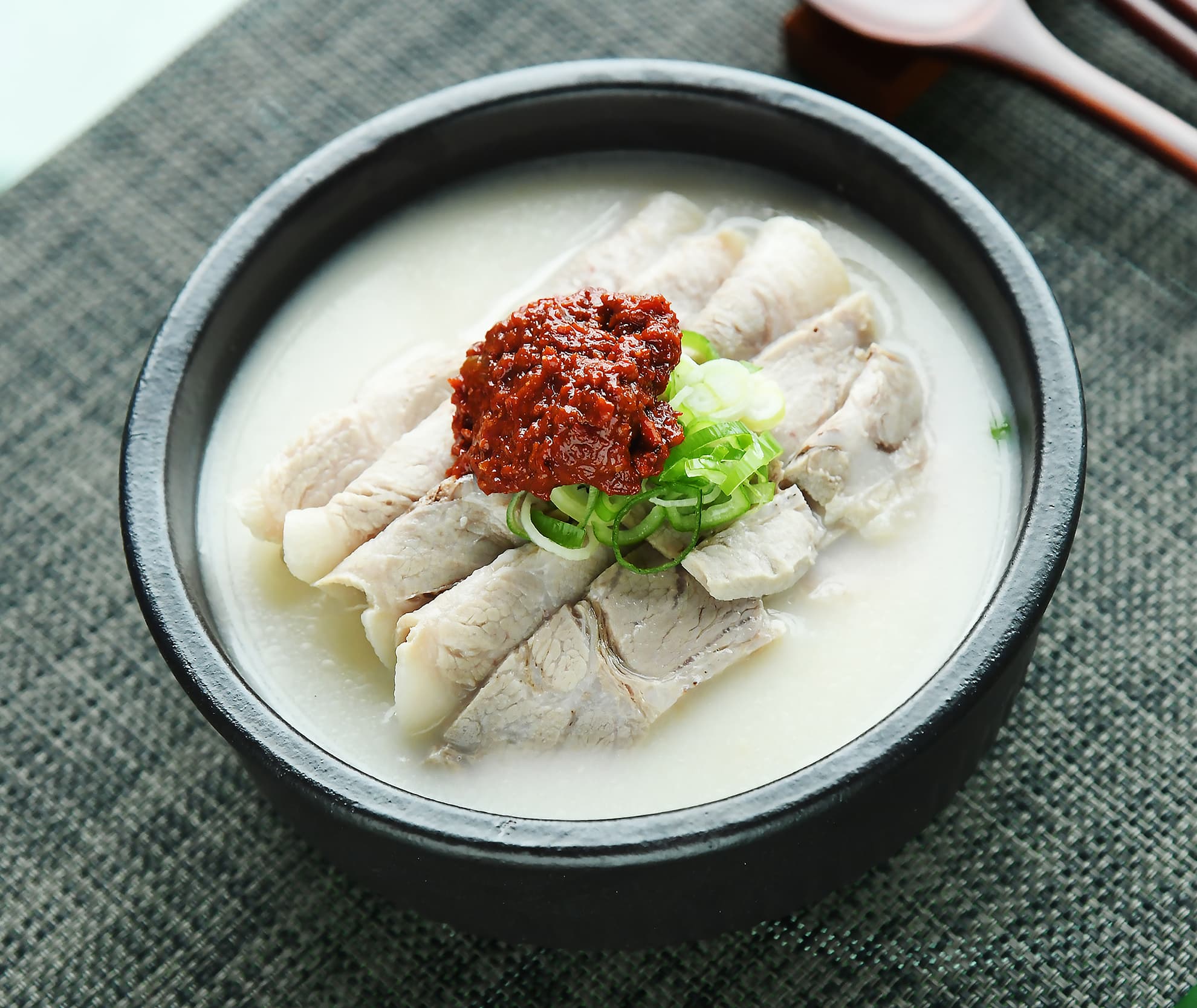 명인 조연재 돼지국밥 600g + 600g 국밥 밀키트 캠핑 해장국
