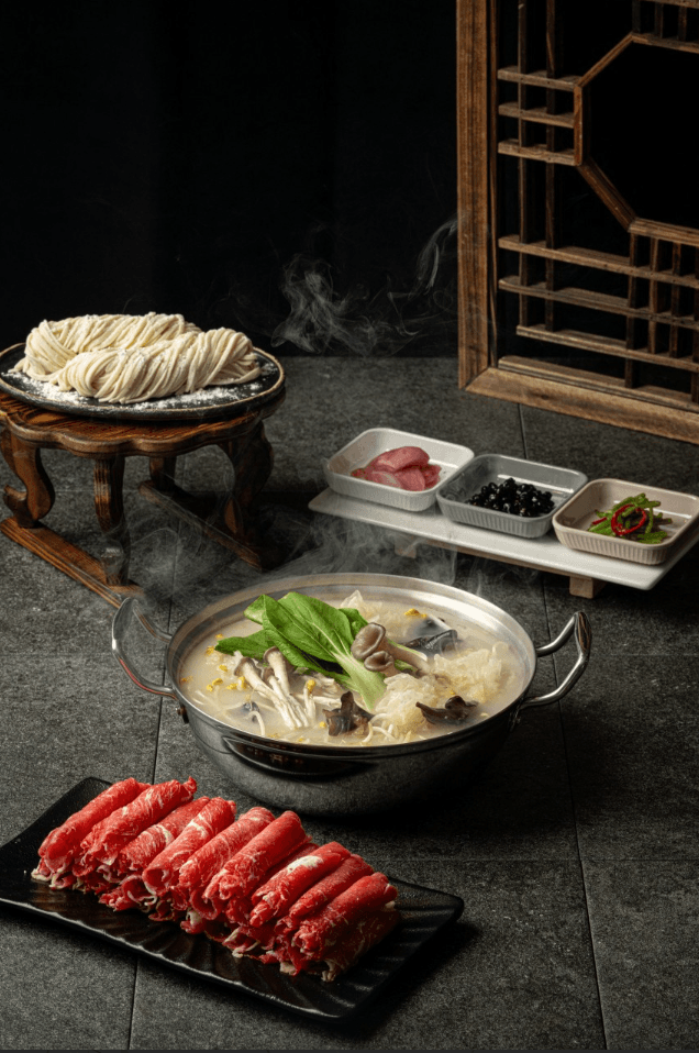 구미대가 수제만두샤브칼국수 밀키트 (2인분 기준)