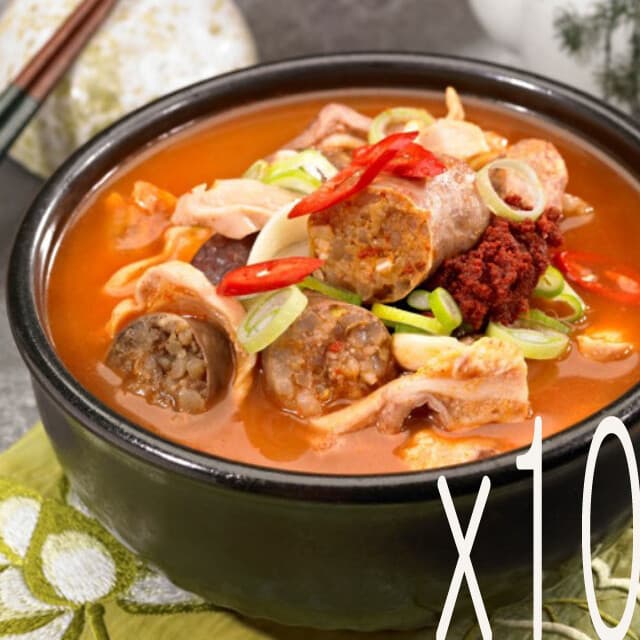 용가마 얼큰 순대국(특) 밀키트 700g-10개 순대 돼지 국밥