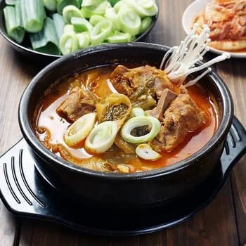 우거지 감자탕 830g 2봉 밀키트