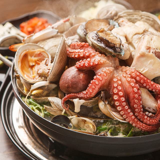 바로 끓여먹는 보양식 전복문어 낙지해신탕 밀키트 세트+국산한약재