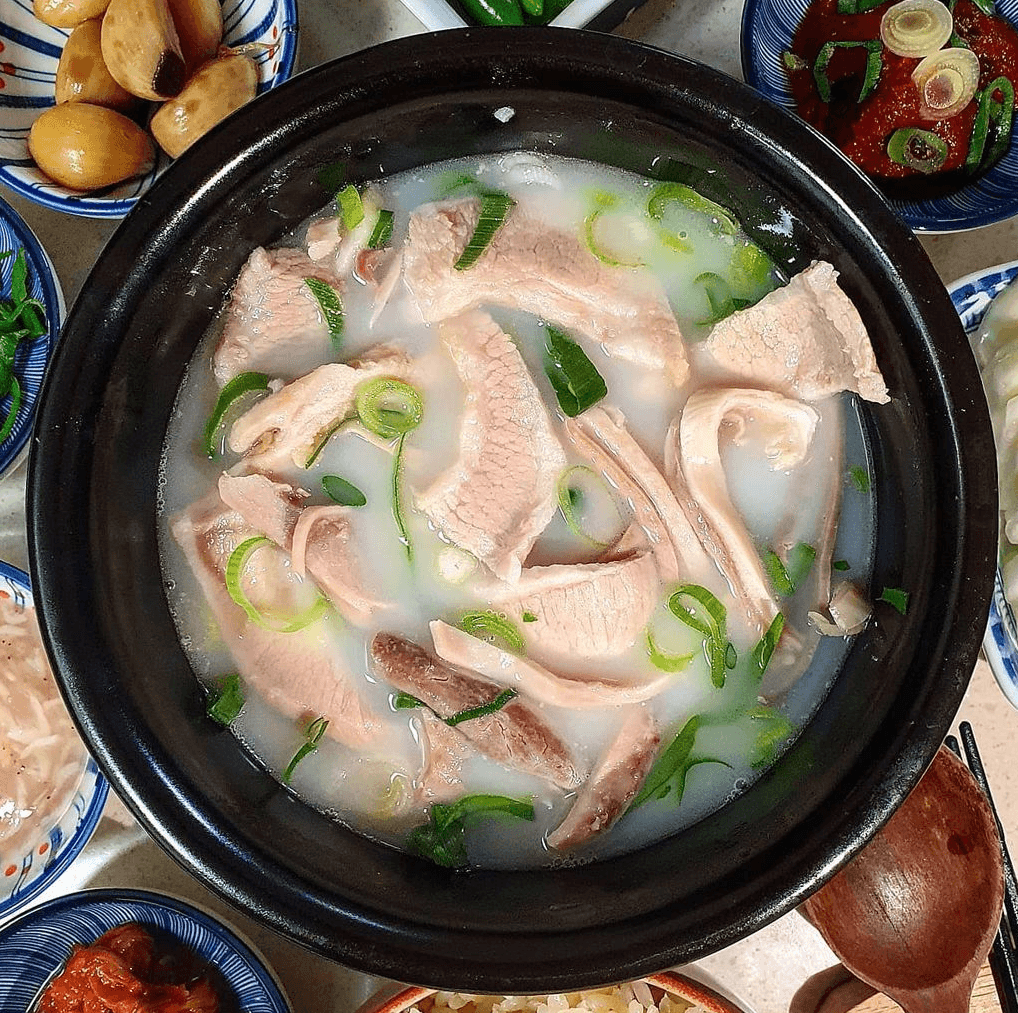 암퇘지 사골육수 반반 섞어국밥 550g 1인분 부산 돼지국밥 밀키트