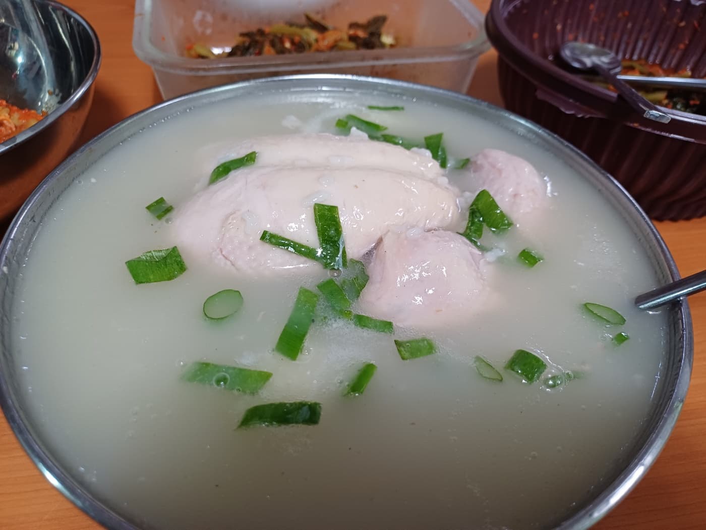 부산가야삼계탕 닭백숙 밀키트 보양식 초복 중복 말복 캠핑음식 몸보신 1.2kg