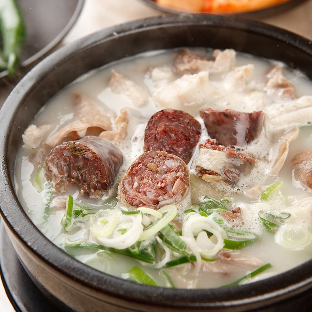 국내산 돼지로 만든 간편 돼지국밥 순대국밥 얼큰돼지국밥 얼큰순대국밥(간편조리) 순댓국 국밥밀키트