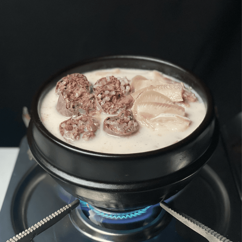 국내산 돼지국밥 순대국밥 밀키트 사골육수 얼큰 고기 캠핑 음식